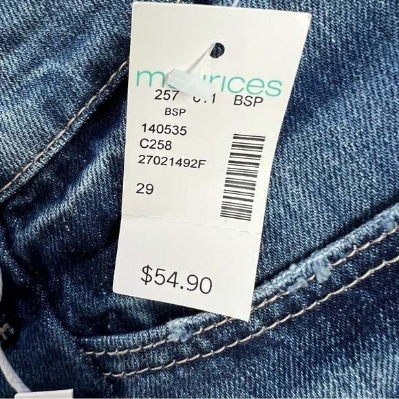 NWT KanCan Junior Women’s High-Rise Shorts Sz 9 (29) Frayed Distressed/Destroy - Picture 5 of 12